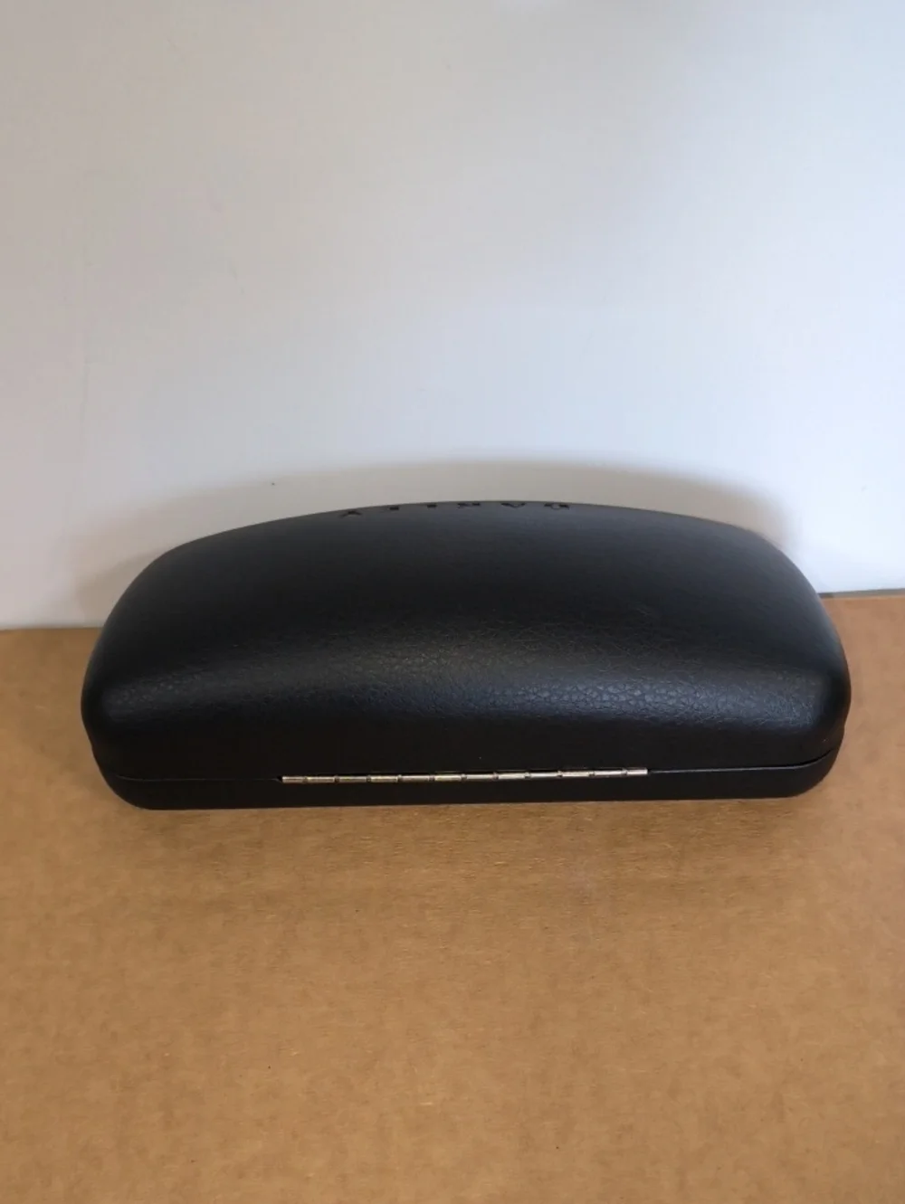 Oakley Sunglasses Eyeglasses Black Clam Magnetic Case w/ 3 Clothes